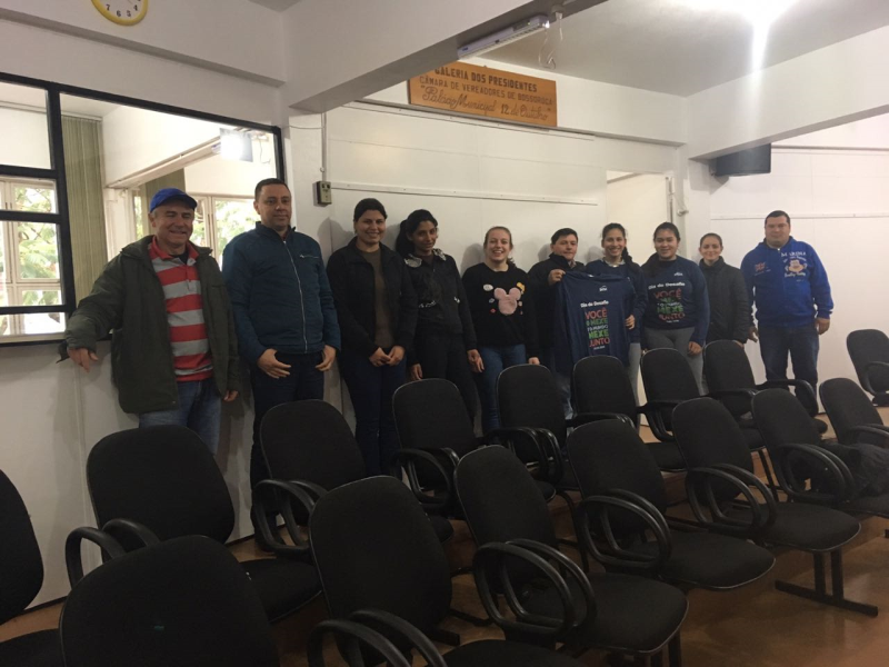 Presidente Maninho presente com os funcionários no Dia do Desafio
